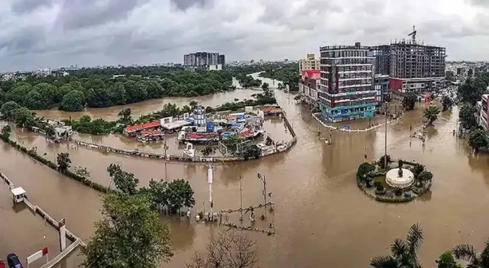 Heavy rains in Gujarat